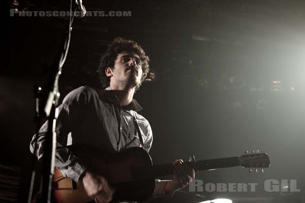 SYD MATTERS - 2010-11-02 - PARIS - Le Bataclan - 